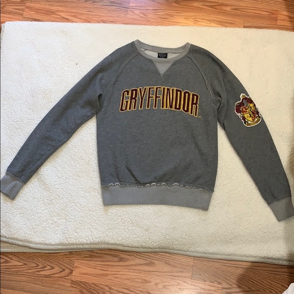 gryffindor sweatshirt
